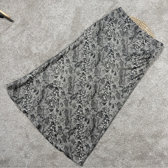 Free People Normani Bias Cut Snake Skin Printed Satin Midi Skirt Gray Combo 10 - Picture 2 of 12
